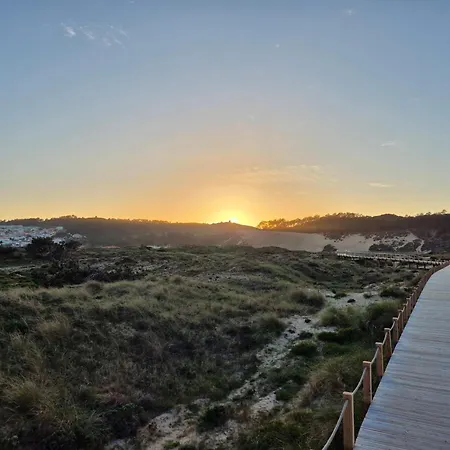 Au Bain Marie * סאו מרטיניו דו פורטו